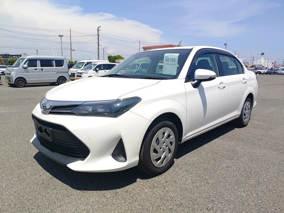 Toyota Corolla Axio NRE161 2023